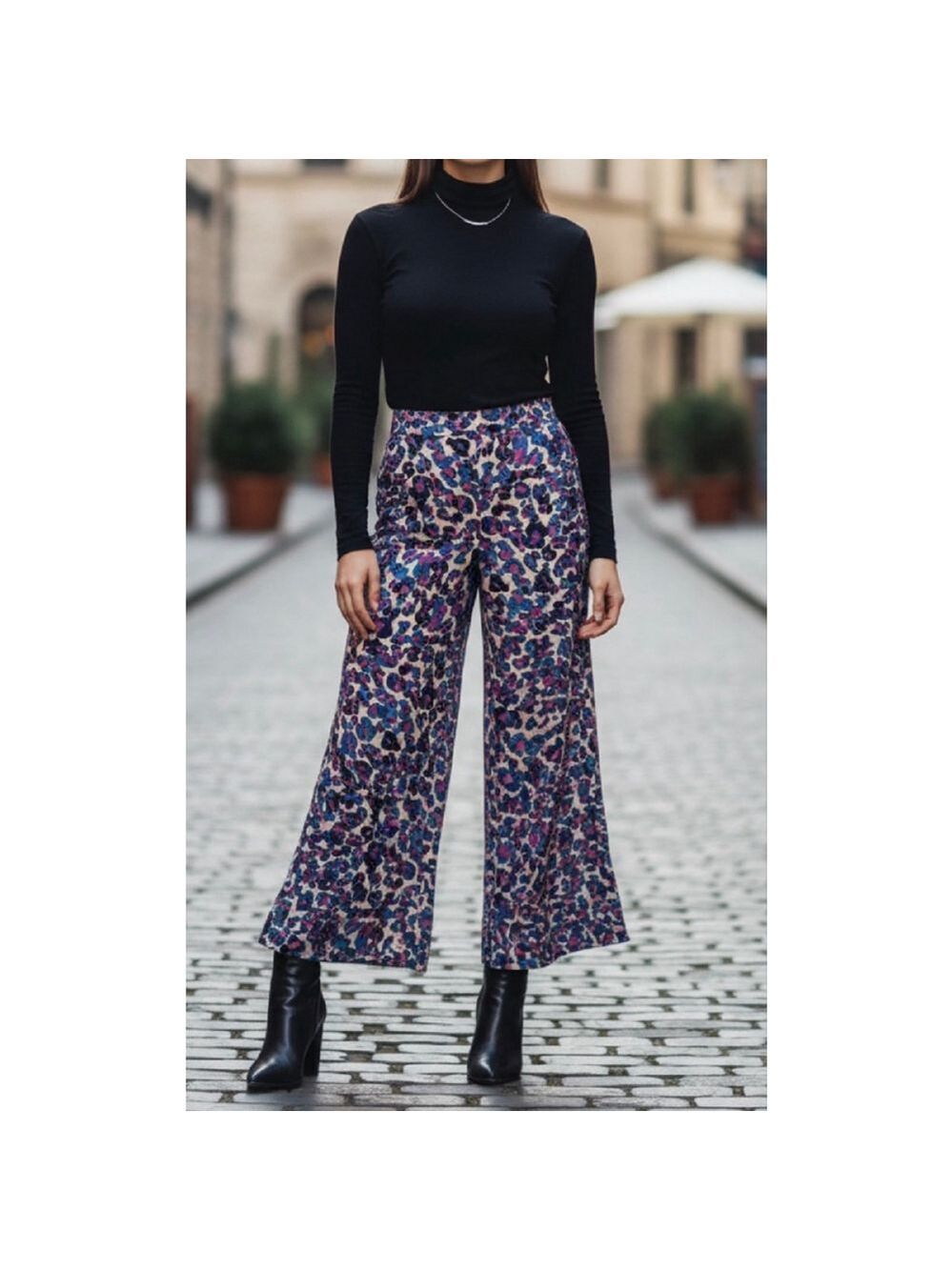 Chloe Oliver by Anthropologie Risa Leo Wide Leg Pants Size L (last one) NWT
